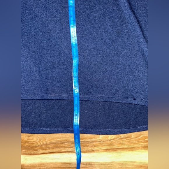 Cato Women's Navy Blue Tunic with Decorative Arm Embroidery Size 22/24 - Picture 4 of 6